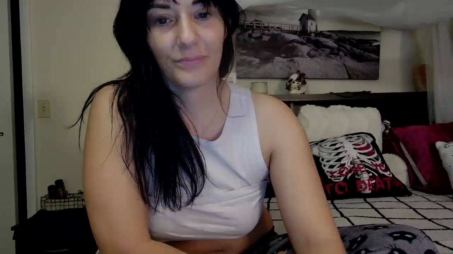 Gallery image thumbnail from CrystalLake's myfreecams stream on, 11/23/2023, 10:18 image 18 of 20