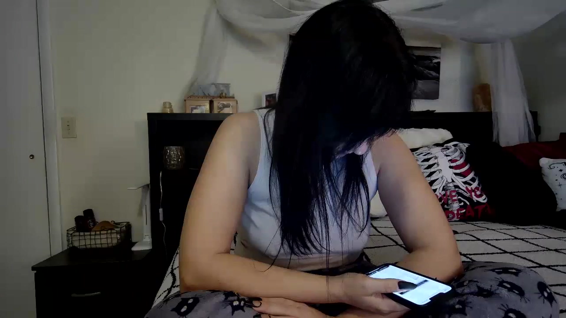 Gallery image thumbnail from CrystalLake's myfreecams stream on, 11/24/2023, 10:22 image 11 of 20