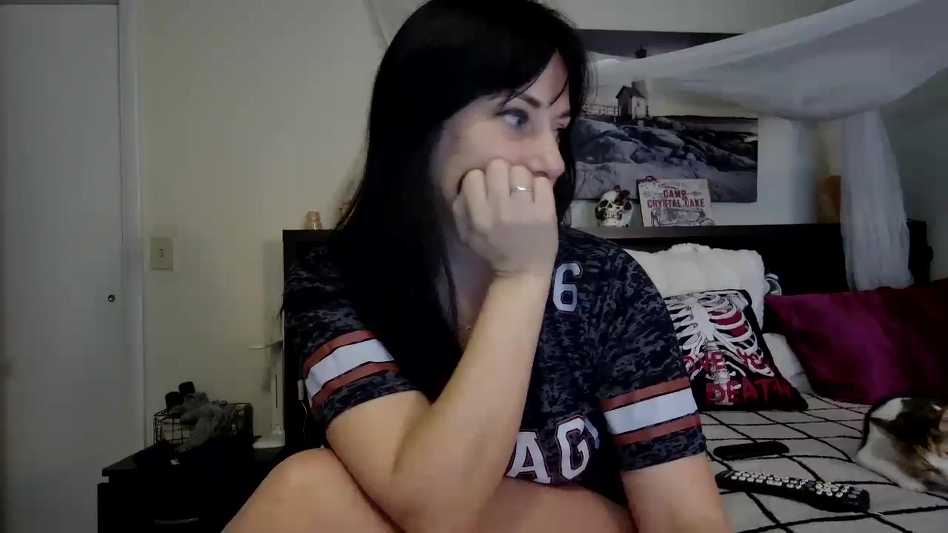 Gallery image thumbnail from CrystalLake's myfreecams stream on, 11/26/2023, 11:10 image 17 of 20