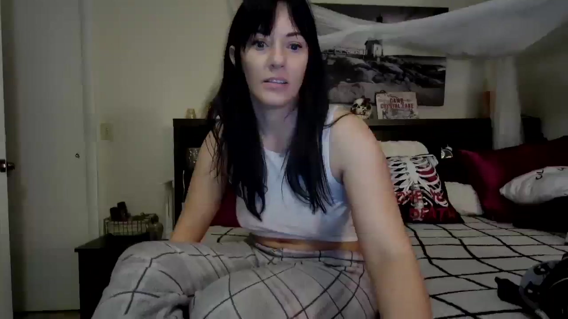 Gallery image thumbnail from CrystalLake's myfreecams stream on, 11/28/2023, 10:31 image 16 of 20