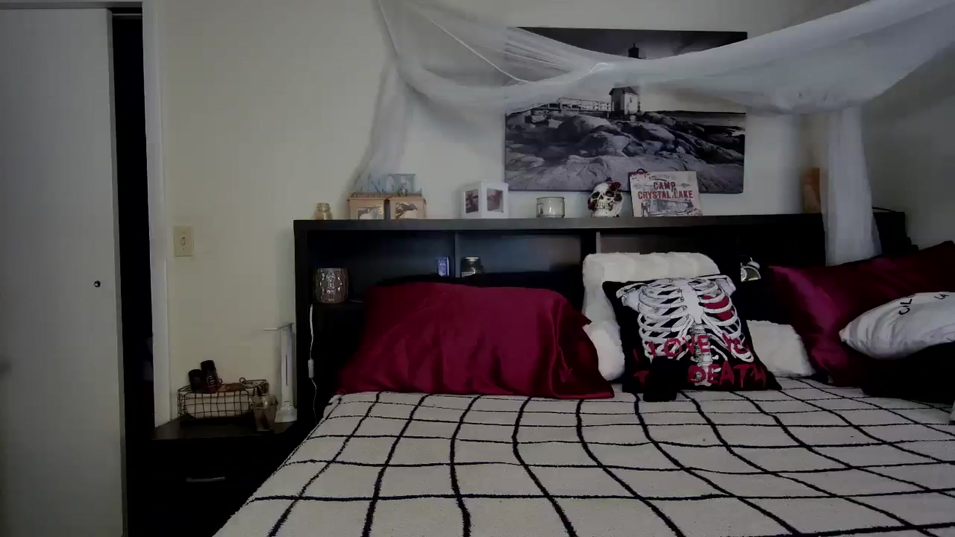 Gallery image thumbnail from CrystalLake's myfreecams stream on, 11/28/2023, 10:31 image 20 of 20