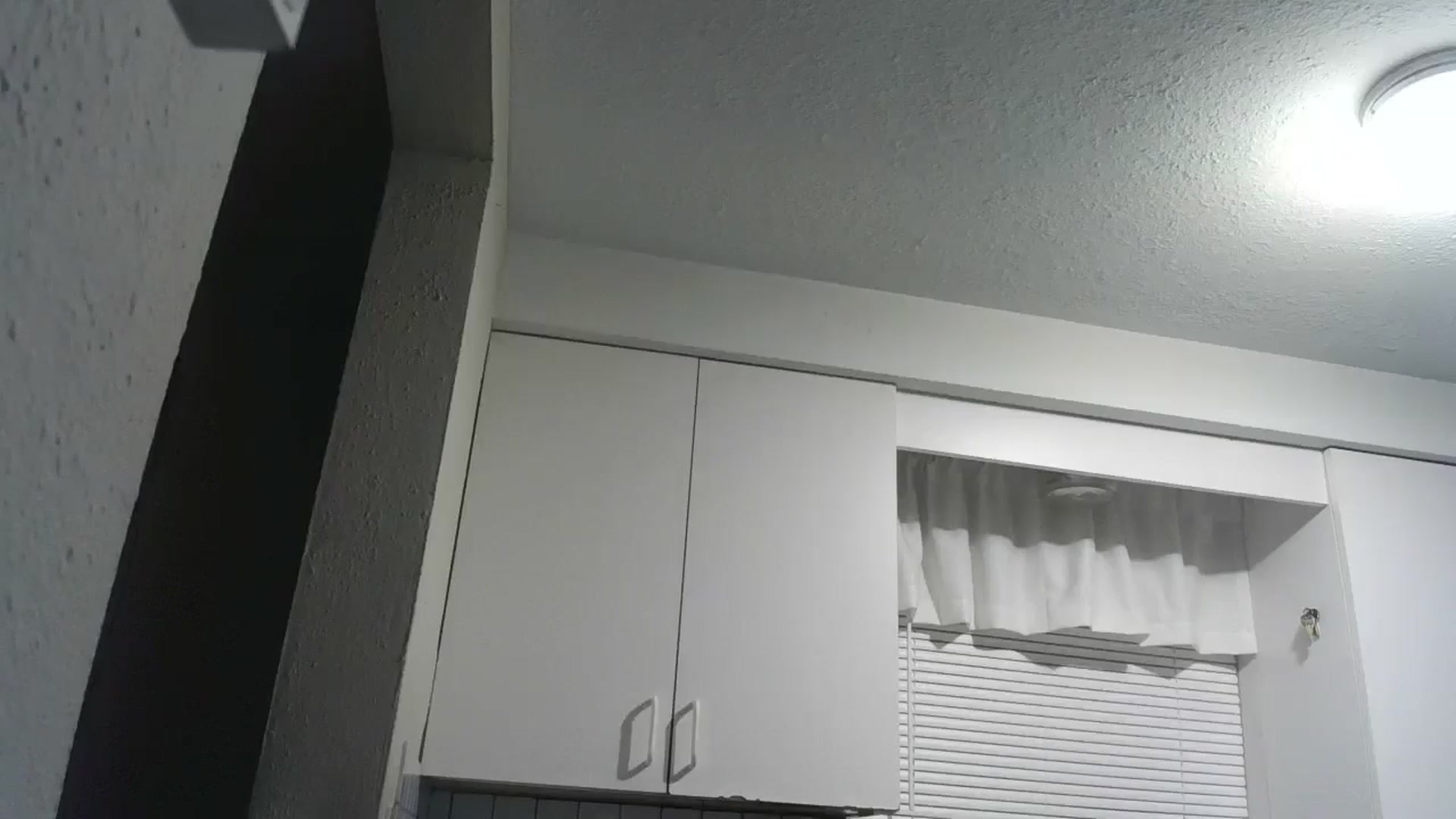 Gallery image thumbnail from CrystalLake's myfreecams stream on, 06/15/2024, 08:26 image 4 of 20