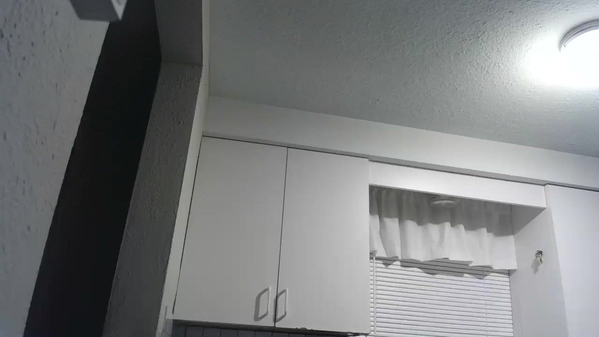 Gallery image thumbnail from CrystalLake's myfreecams stream on, 06/15/2024, 08:26 image 19 of 20