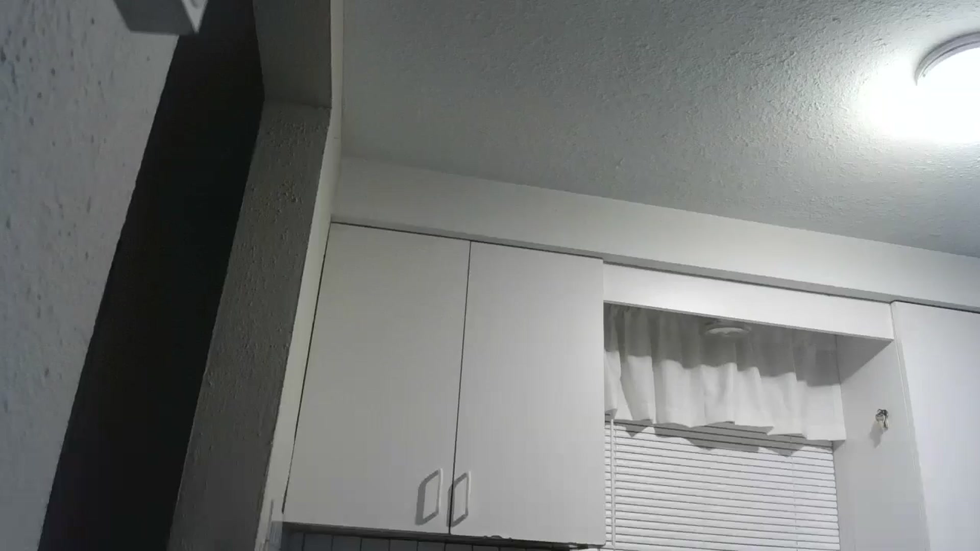 Gallery image thumbnail from CrystalLake's myfreecams stream on, 06/15/2024, 08:26 image 7 of 20