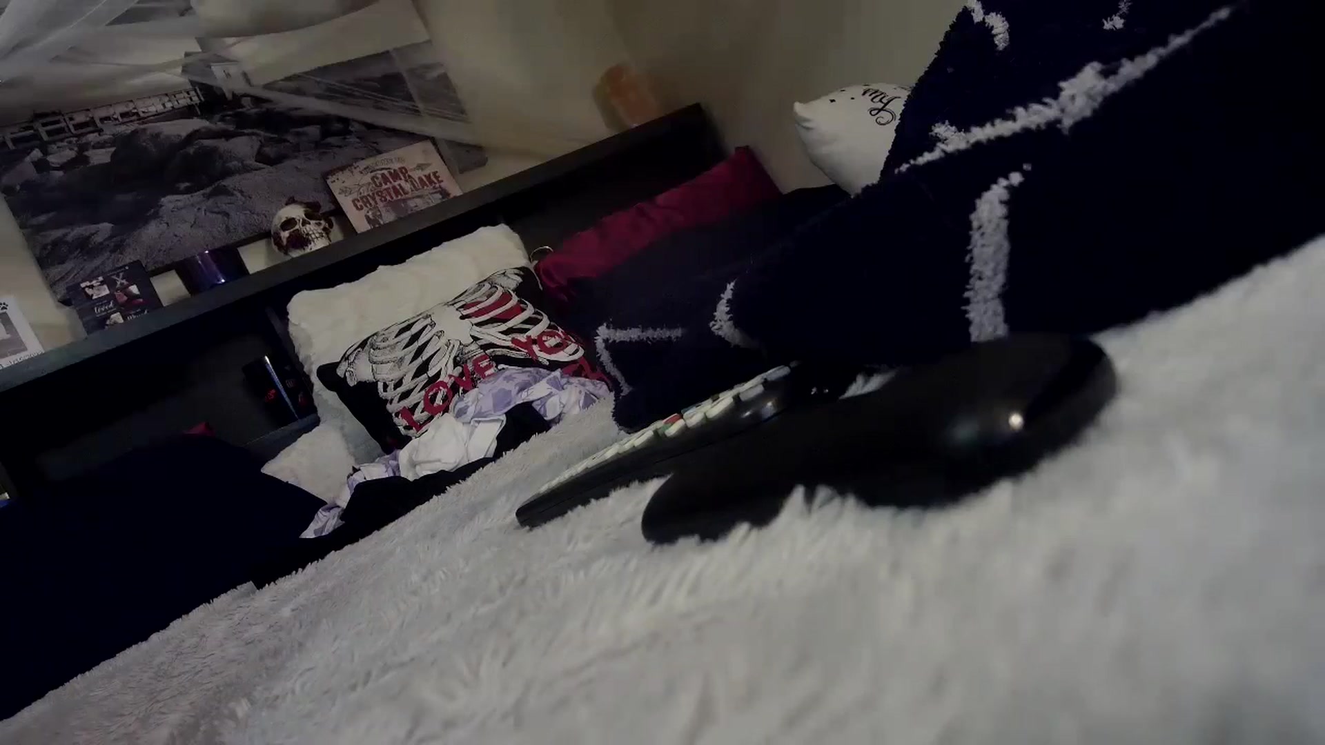 Gallery image thumbnail from CrystalLake's myfreecams stream on, 06/17/2024, 07:04 image 17 of 20