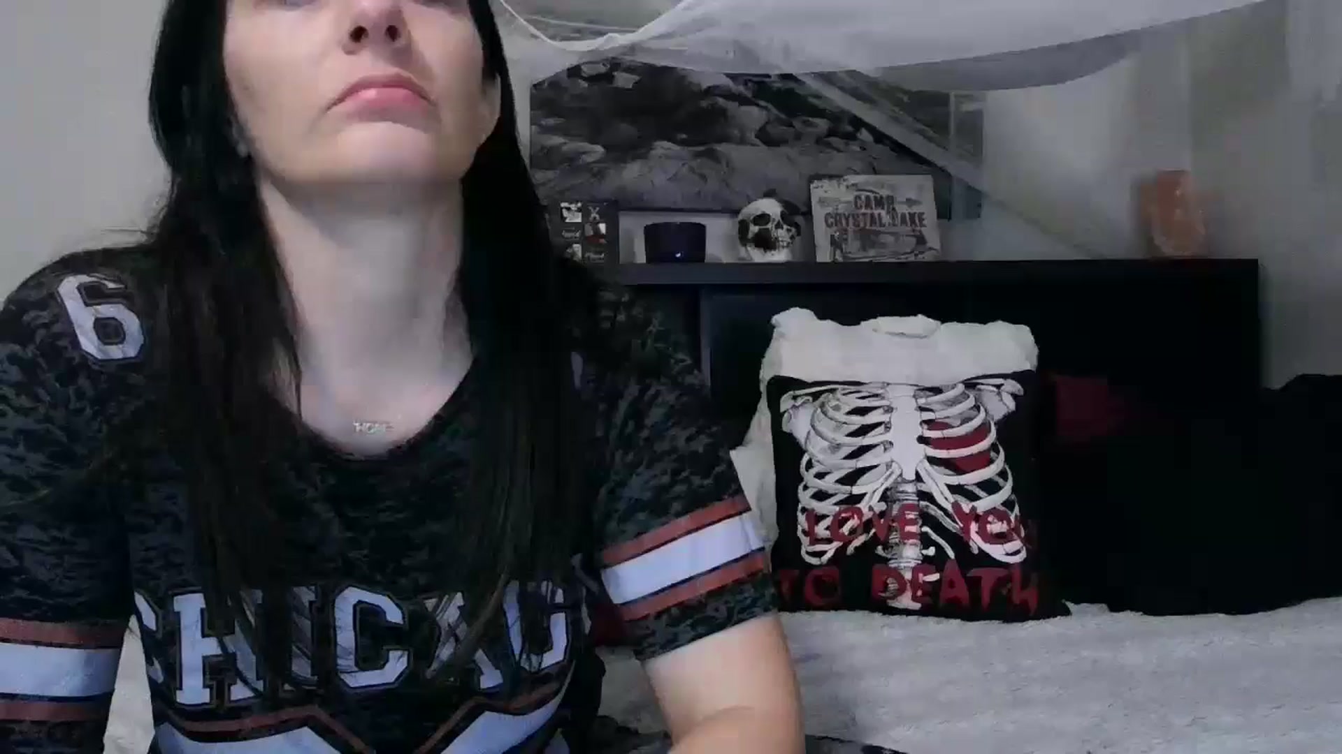 Gallery image thumbnail from CrystalLake's myfreecams stream on, 06/22/2024, 08:31 image 19 of 20