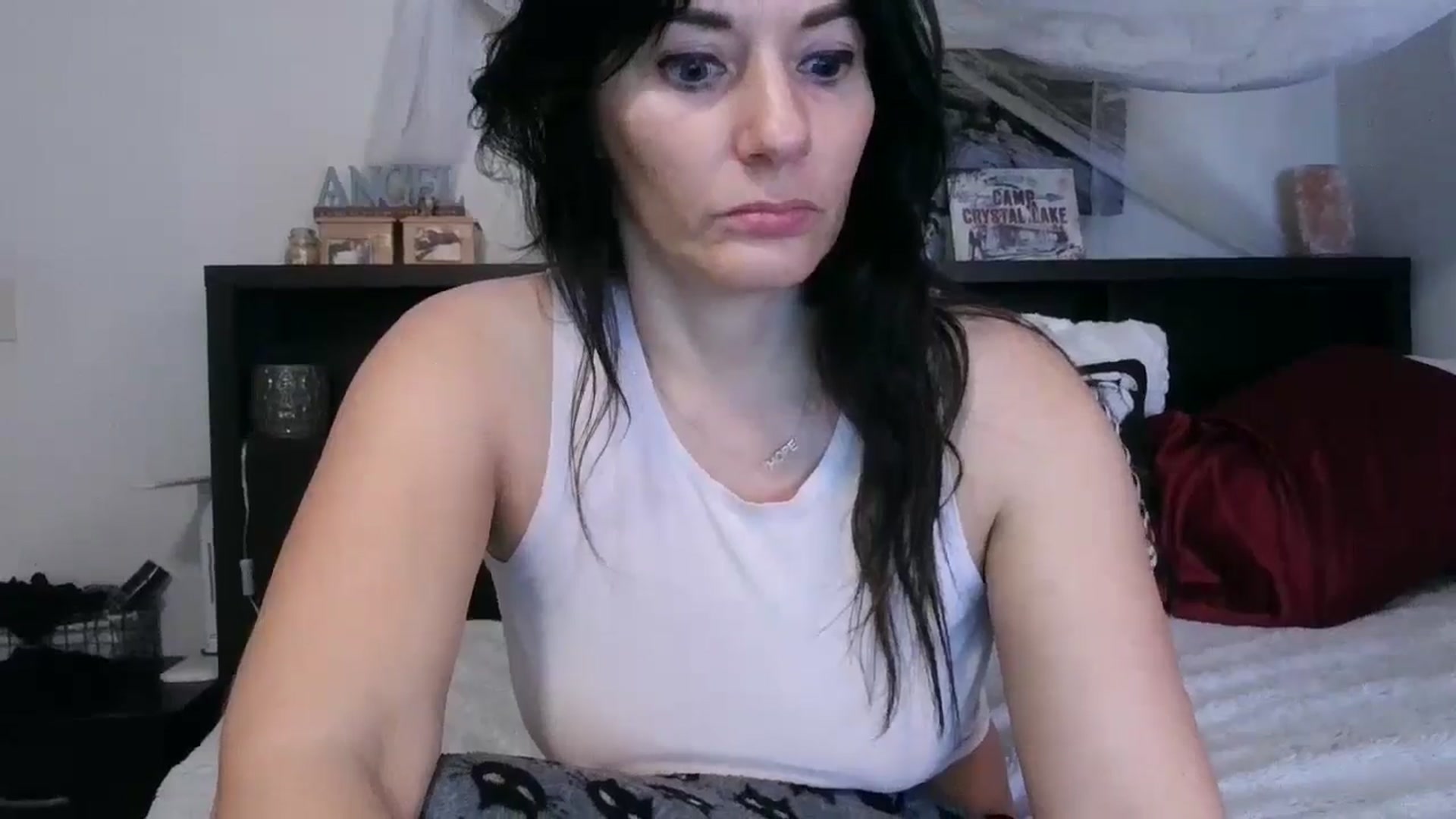 Gallery image thumbnail from CrystalLake's myfreecams stream on, 06/24/2024, 07:38 image 8 of 20