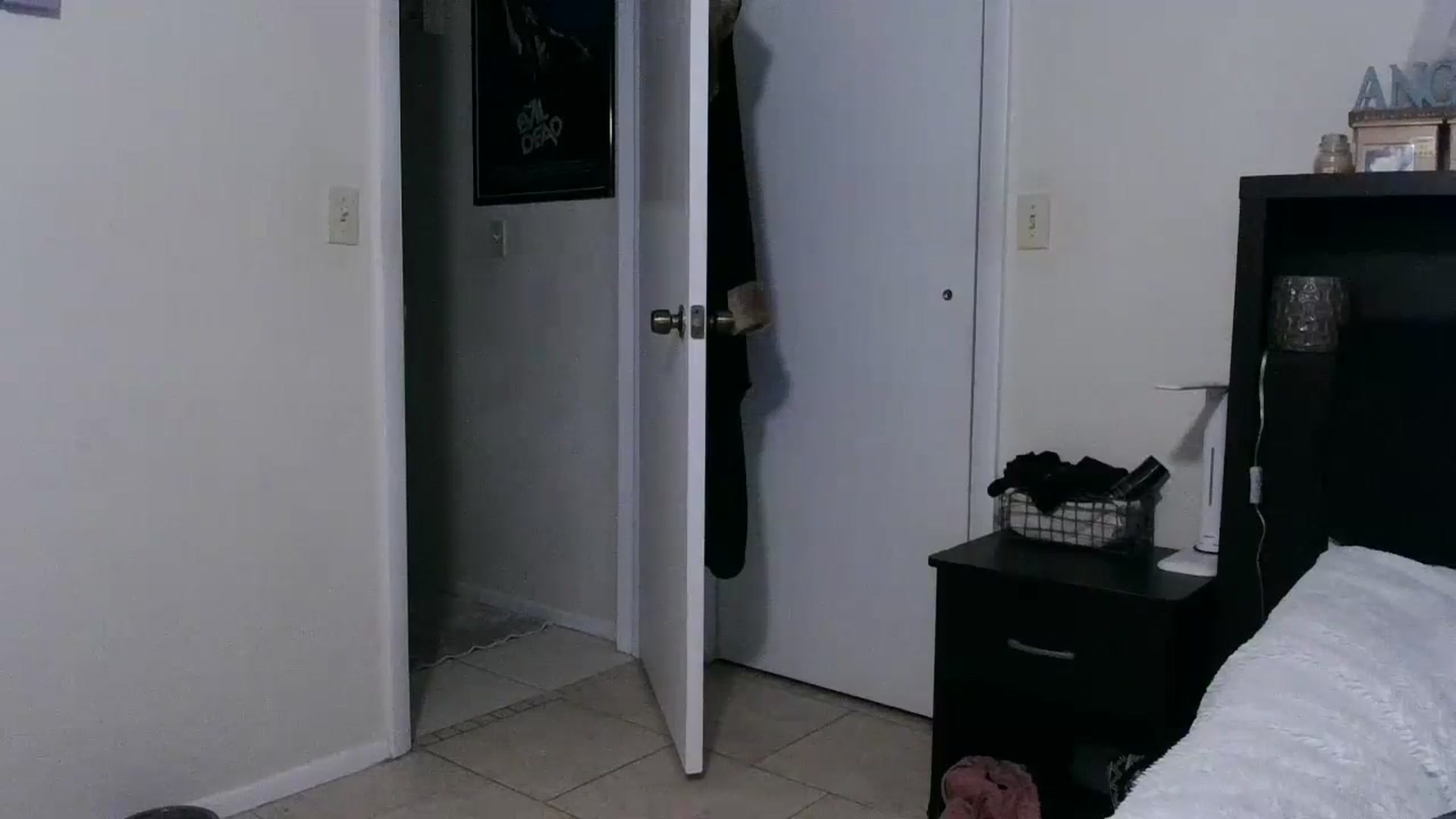 Gallery image thumbnail from CrystalLake's myfreecams stream on, 06/24/2024, 09:28 image 6 of 20
