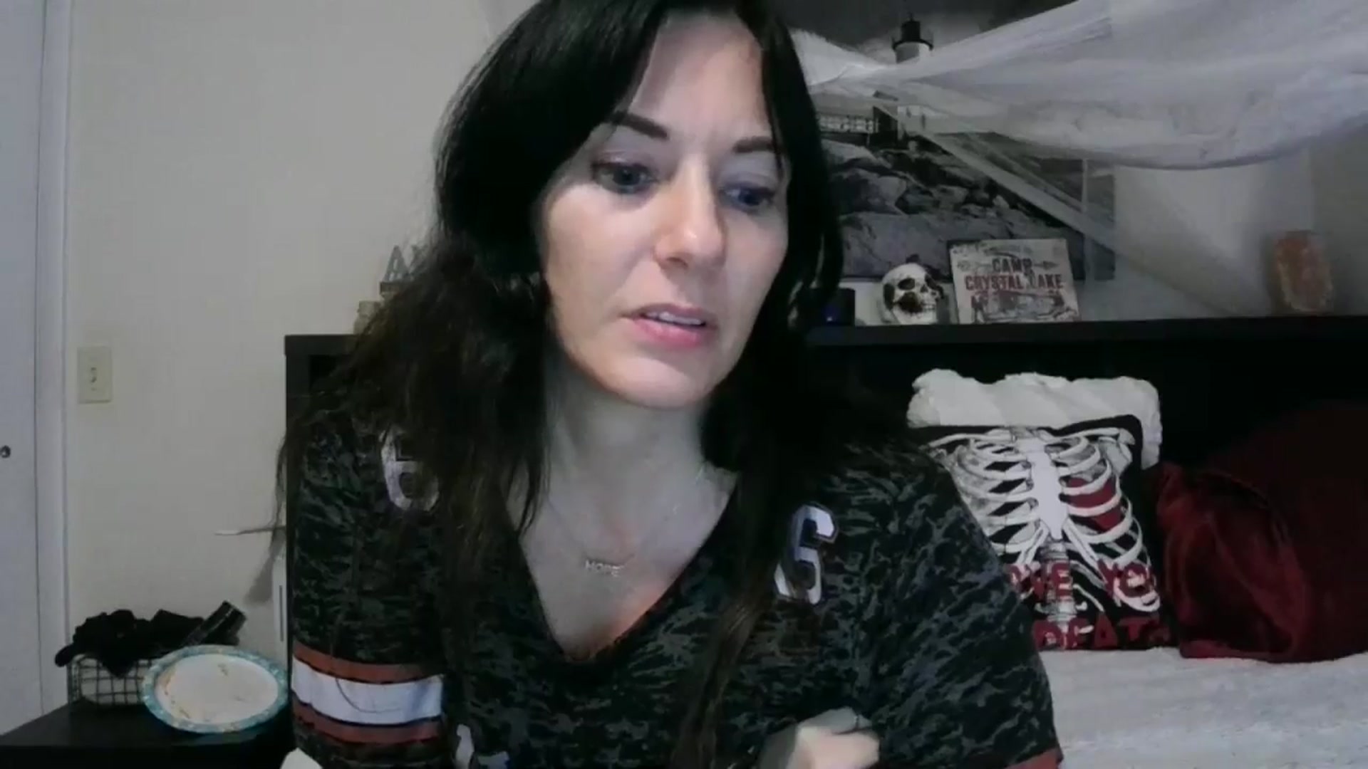 Gallery image thumbnail from CrystalLake's myfreecams stream on, 06/24/2024, 10:09 image 17 of 20