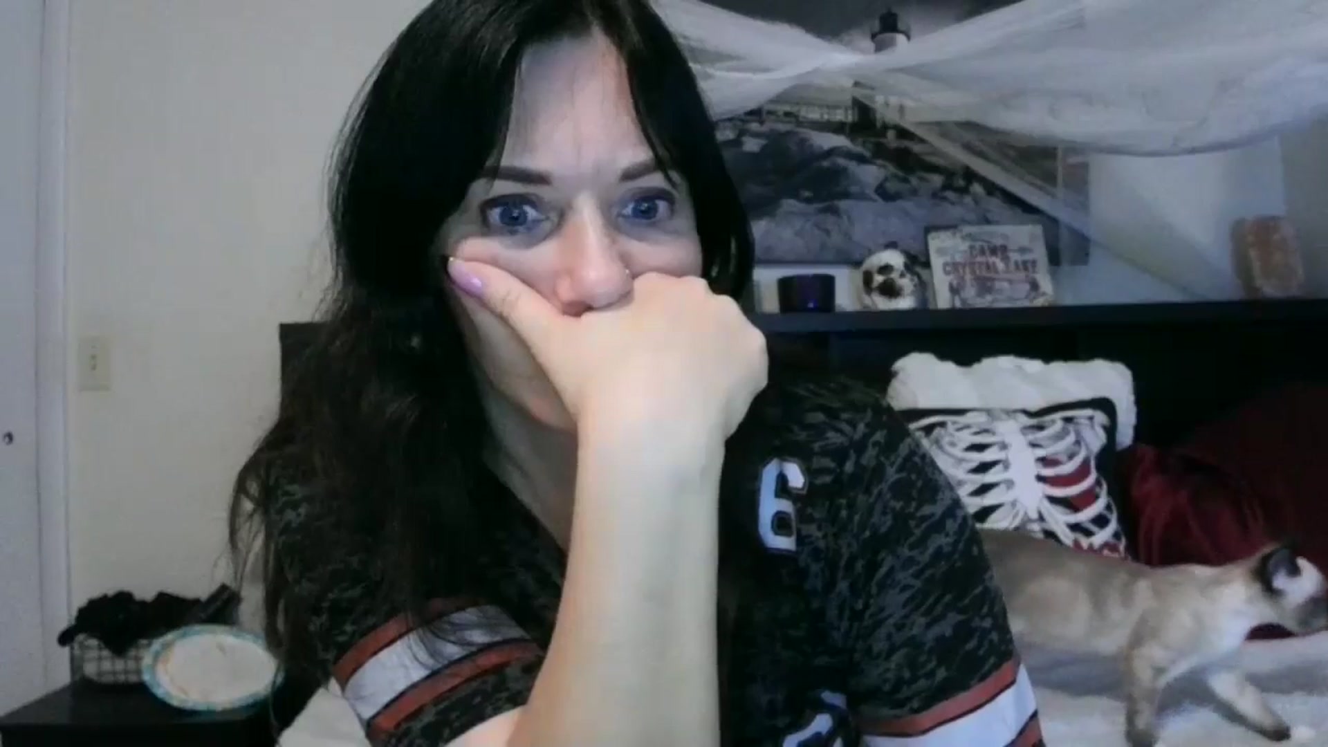 Gallery image thumbnail from CrystalLake's myfreecams stream on, 06/24/2024, 10:09 image 16 of 20