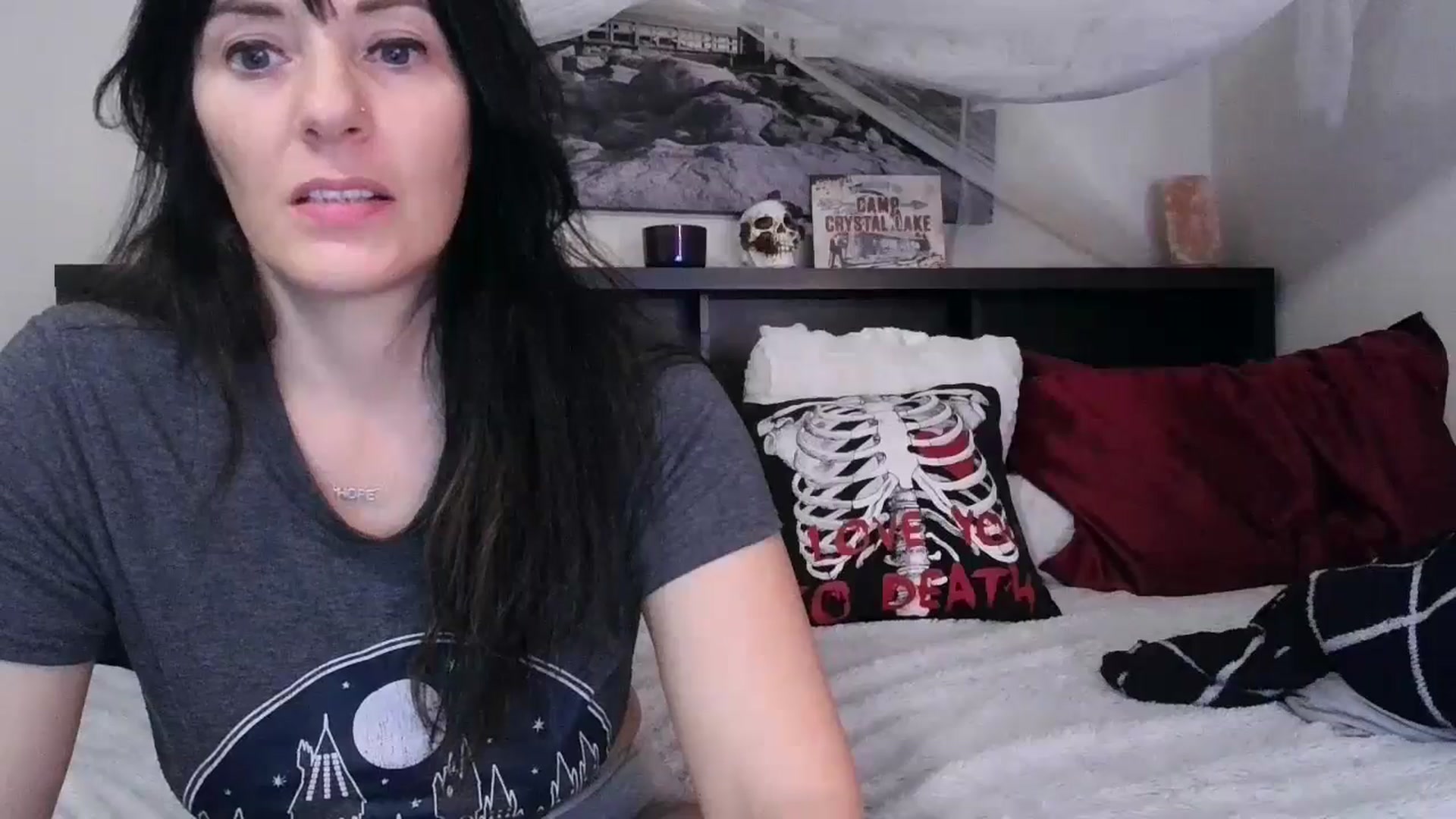 Gallery image thumbnail from CrystalLake's myfreecams stream on, 06/25/2024, 07:39 image 14 of 20