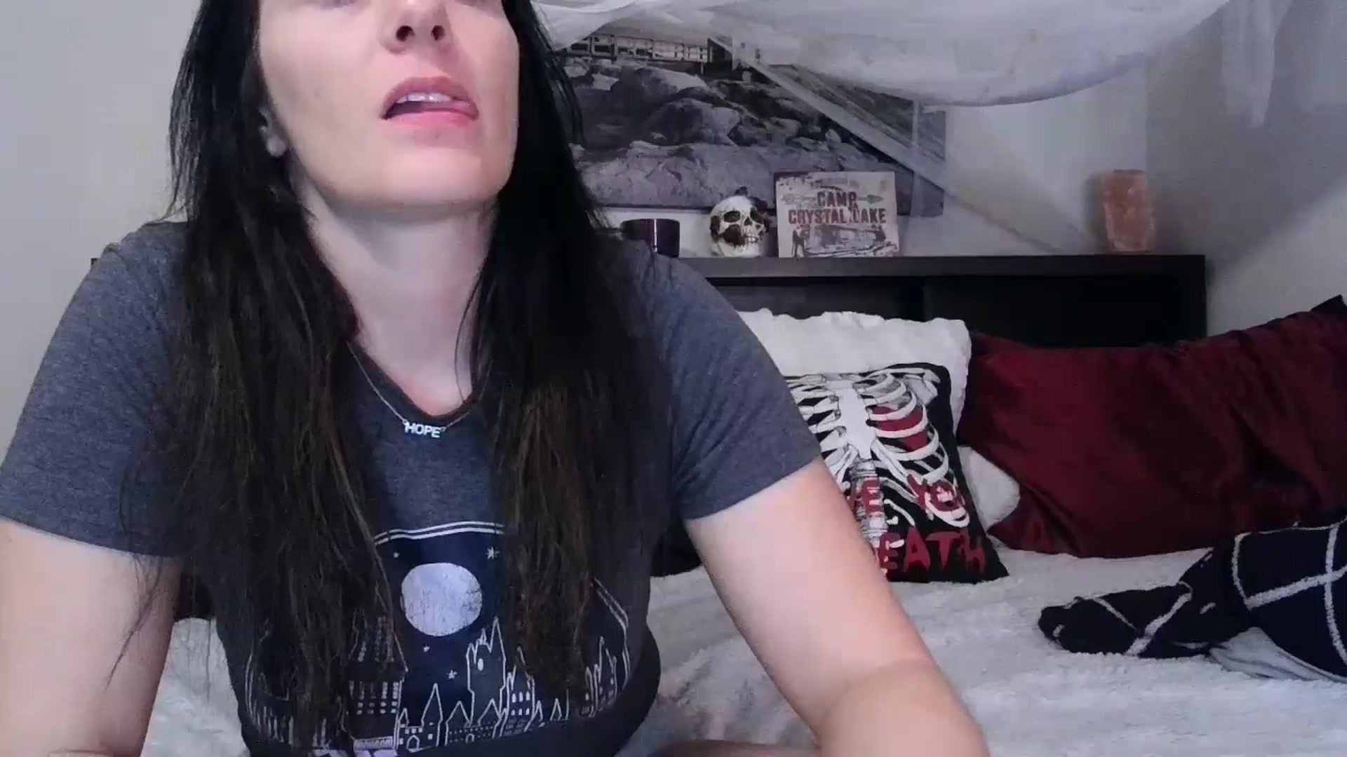 Gallery image thumbnail from CrystalLake's myfreecams stream on, 06/25/2024, 07:39 image 2 of 20