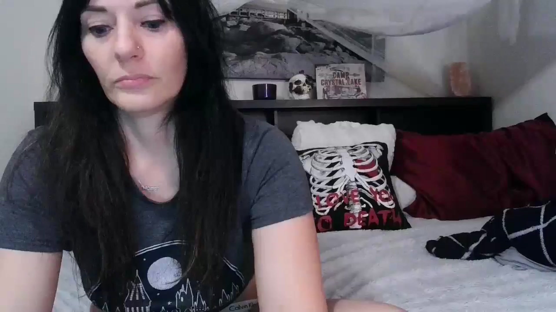 Gallery image thumbnail from CrystalLake's myfreecams stream on, 06/25/2024, 07:39 image 20 of 20