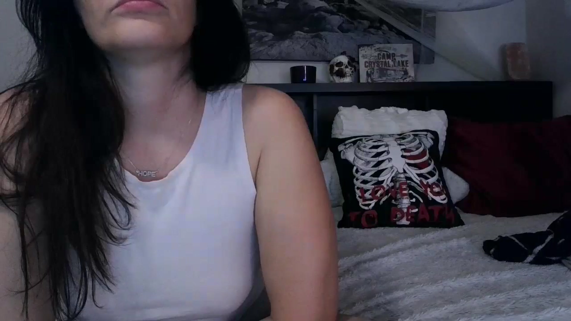 Gallery image thumbnail from CrystalLake's myfreecams stream on, 06/25/2024, 08:24 image 11 of 20
