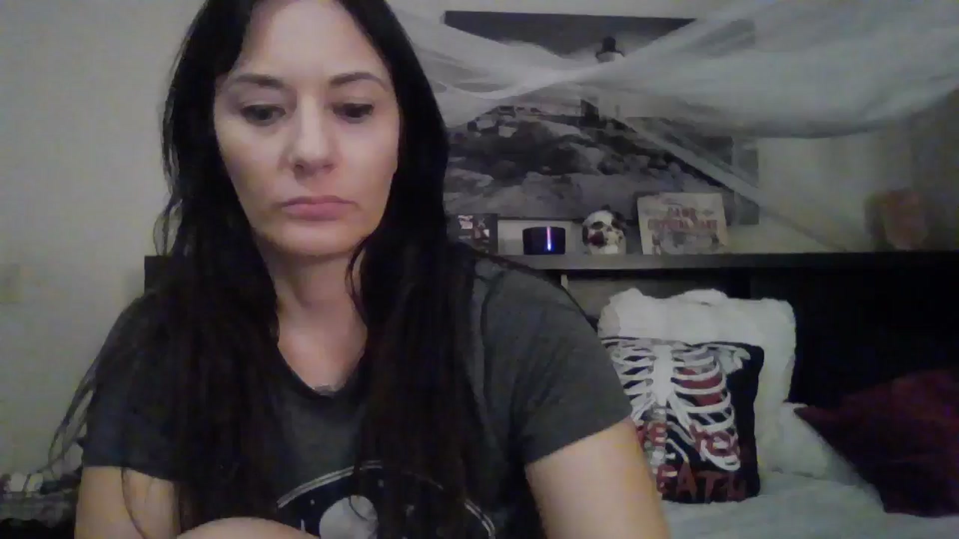 Gallery image thumbnail from CrystalLake's myfreecams stream on, 06/26/2024, 06:22 image 1 of 20