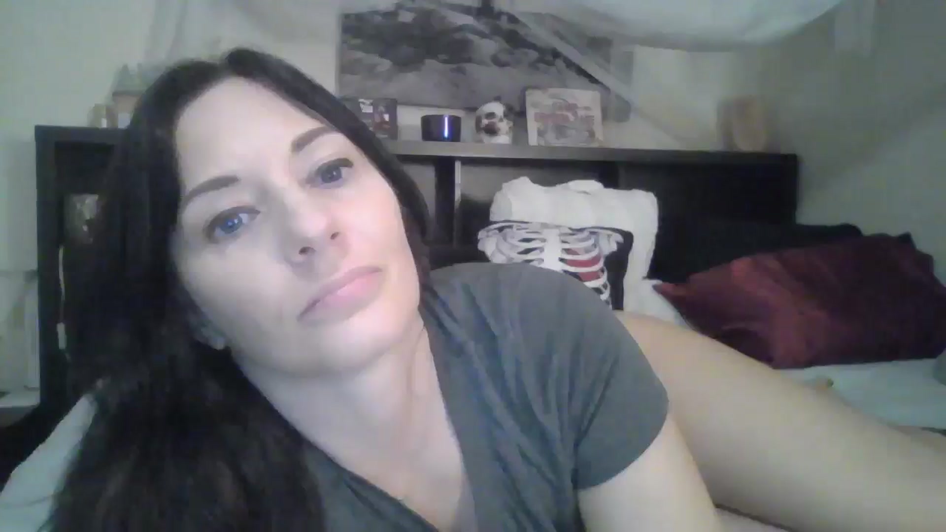Gallery image thumbnail from CrystalLake's myfreecams stream on, 06/26/2024, 06:22 image 7 of 20