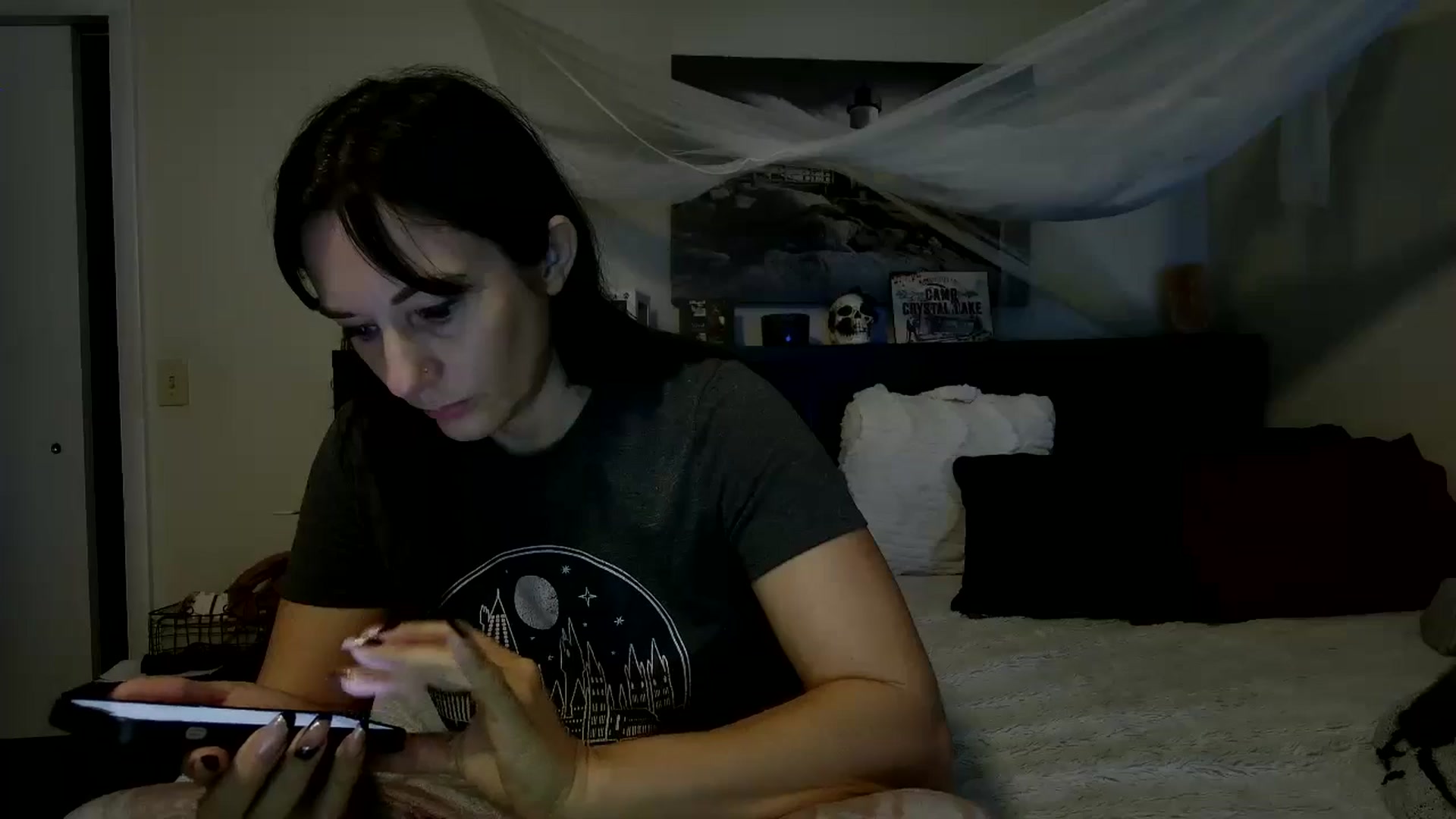 Gallery image thumbnail from CrystalLake's myfreecams stream on, 06/26/2024, 07:31 image 12 of 20