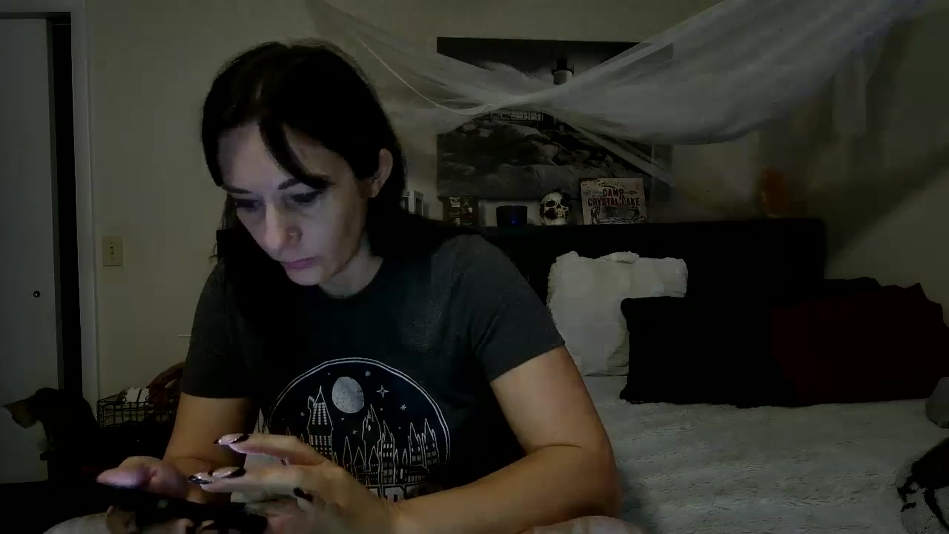 Gallery image thumbnail from CrystalLake's myfreecams stream on, 06/26/2024, 07:31 image 13 of 20