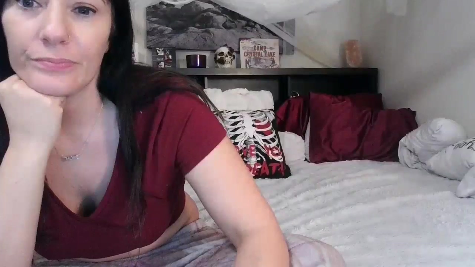 Gallery image thumbnail from CrystalLake's myfreecams stream on, 07/02/2024, 06:09 image 9 of 20