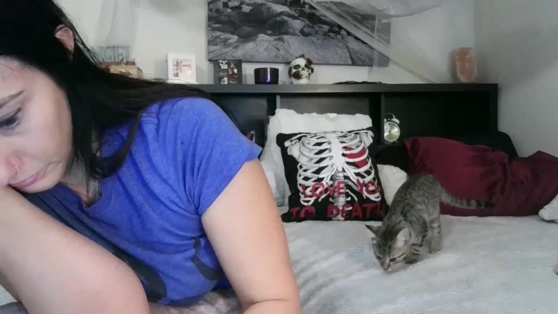 Gallery image thumbnail from CrystalLake's myfreecams stream on, 07/03/2024, 08:37 image 6 of 20