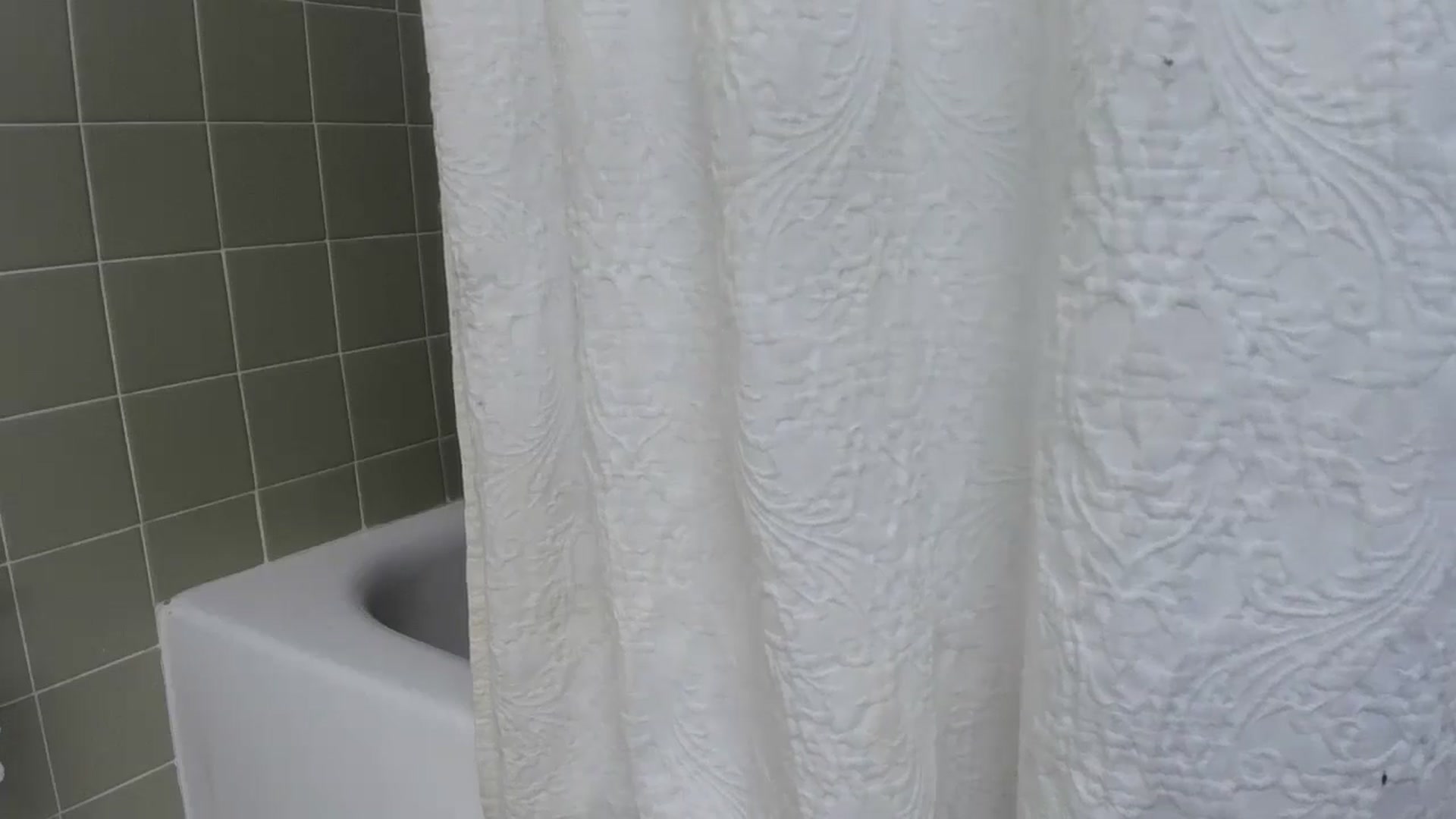Gallery image thumbnail from CrystalLake's myfreecams stream on, 07/08/2024, 07:25 image 12 of 20