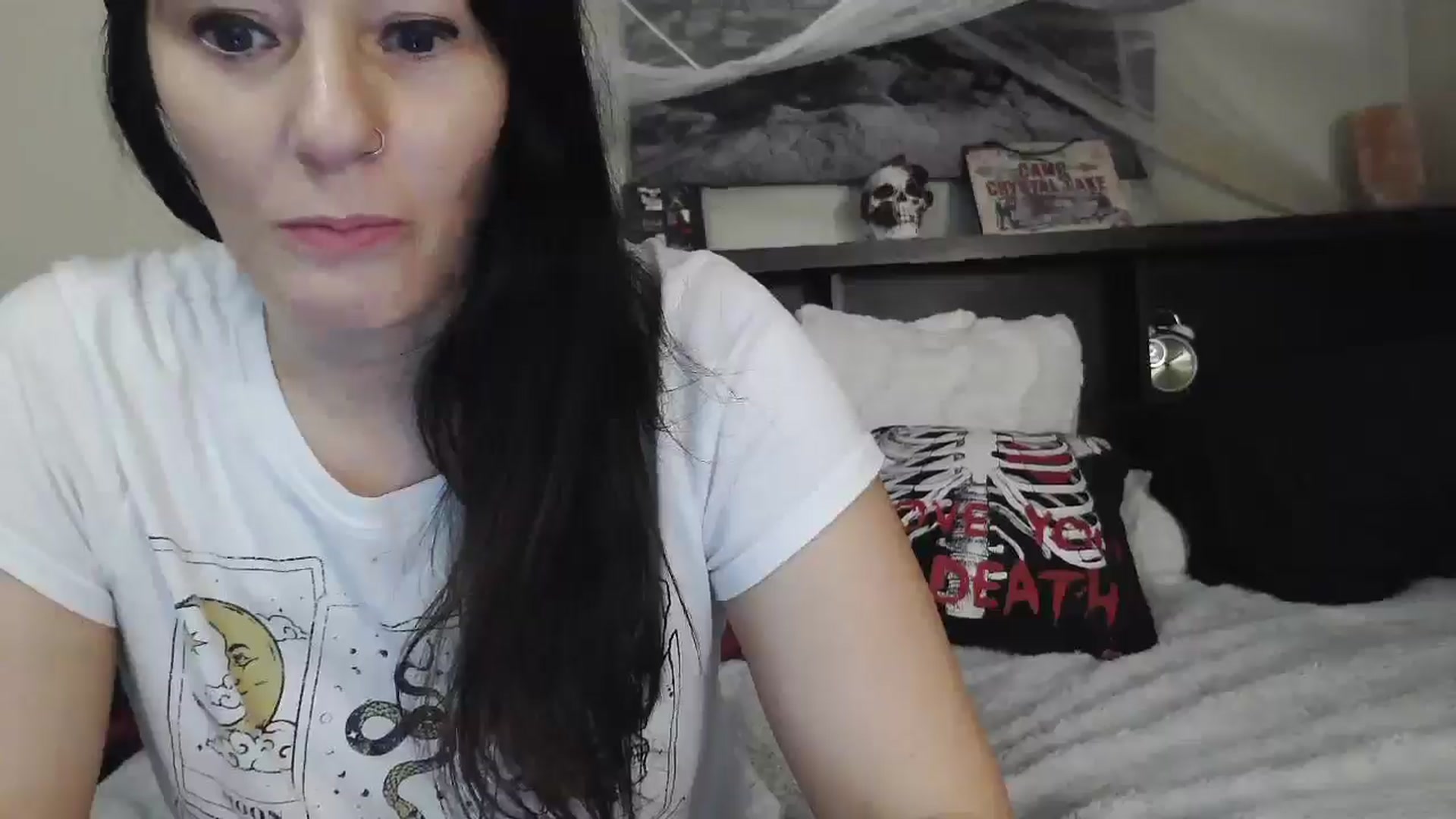 Gallery image thumbnail from CrystalLake's myfreecams stream on, 07/11/2024, 05:24 image 15 of 20