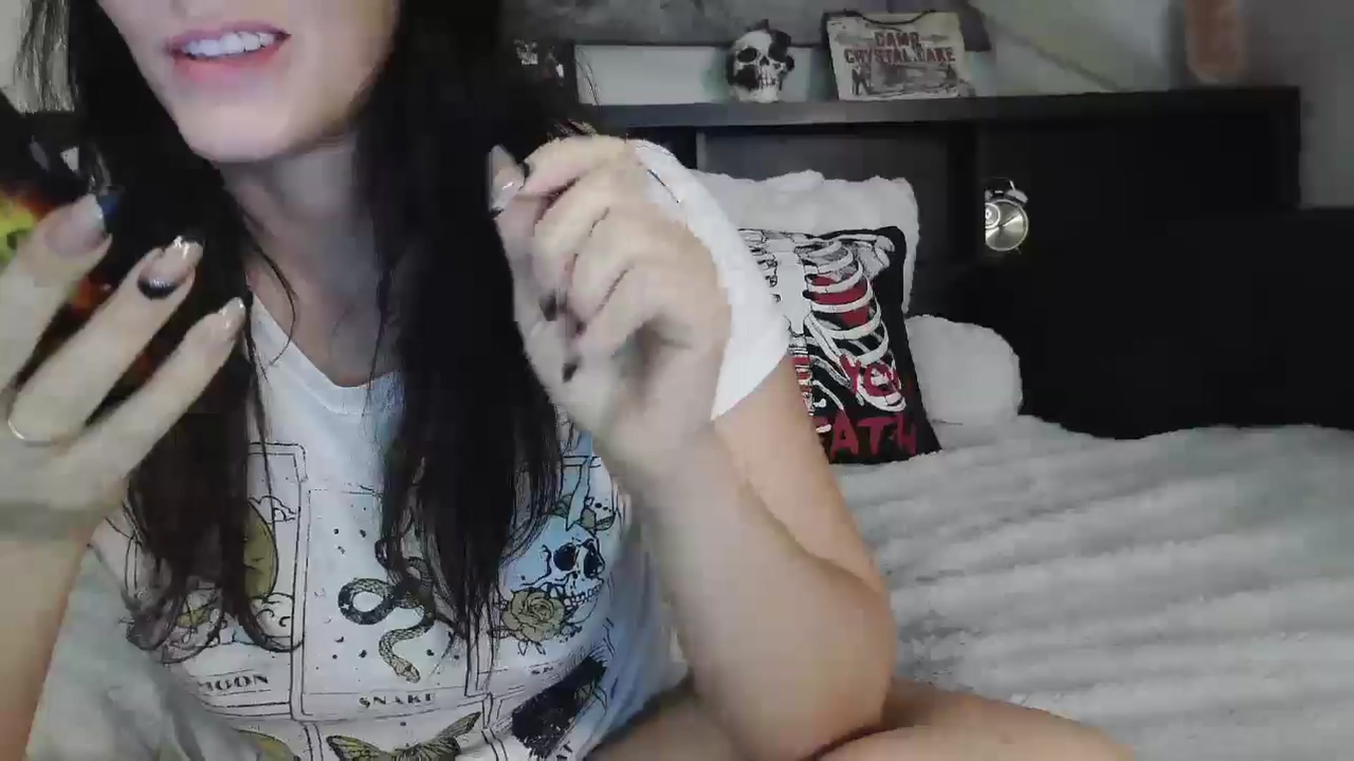 Gallery image thumbnail from CrystalLake's myfreecams stream on, 07/11/2024, 06:24 image 19 of 20