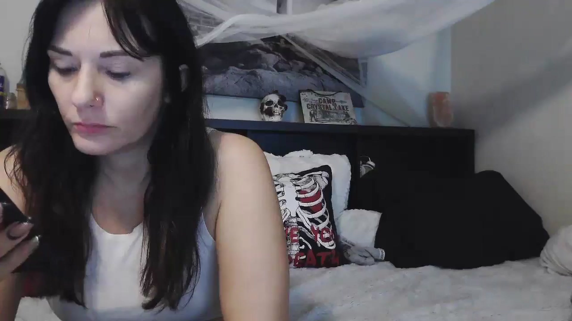 Gallery image thumbnail from CrystalLake's myfreecams stream on, 07/12/2024, 06:23 image 18 of 20