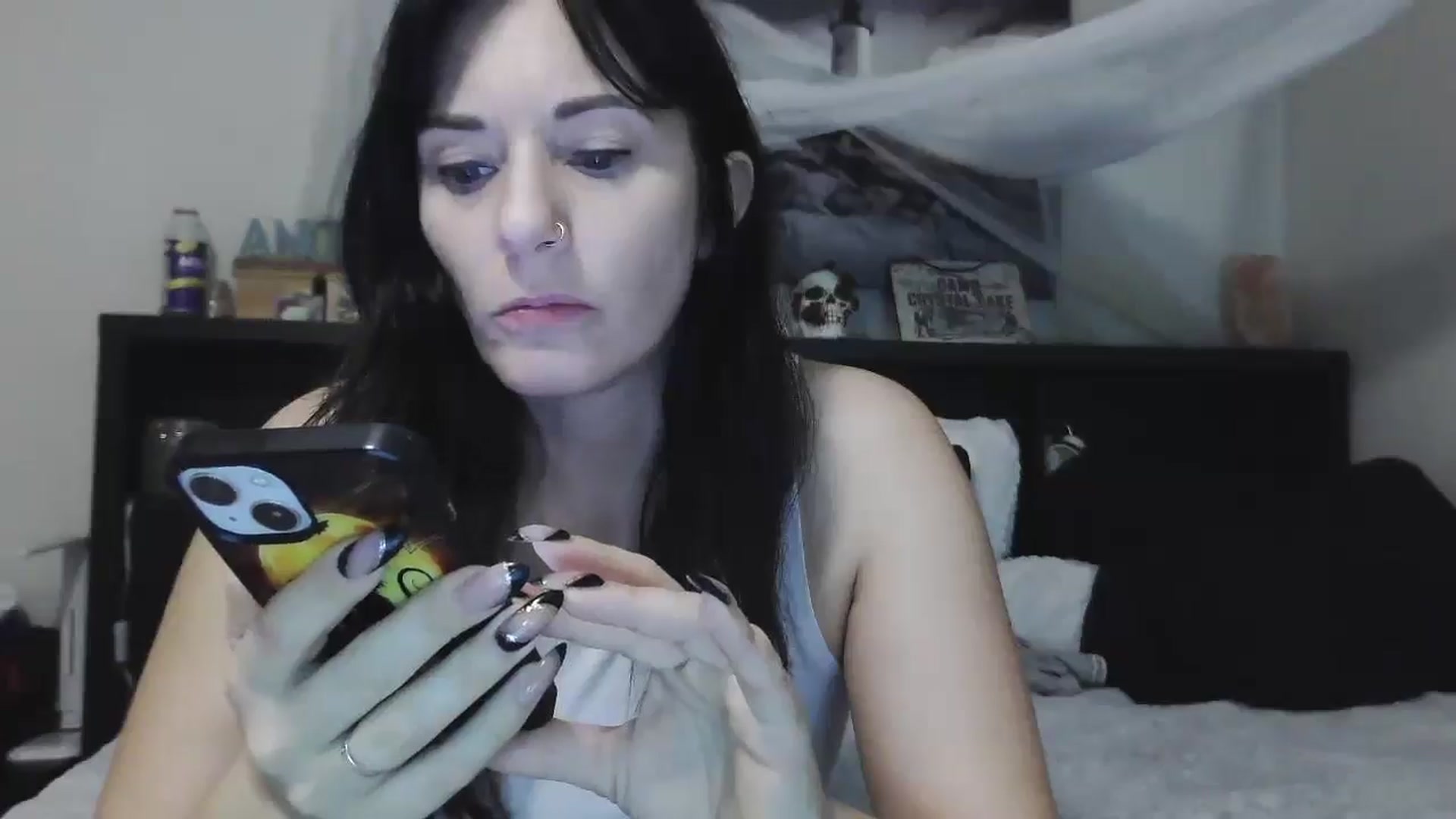Gallery image thumbnail from CrystalLake's myfreecams stream on, 07/12/2024, 06:23 image 13 of 20