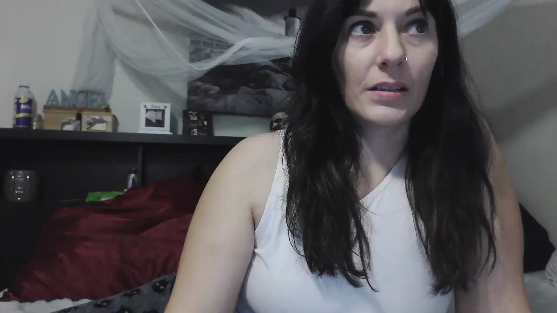 Gallery image thumbnail from CrystalLake's myfreecams stream on, 07/12/2024, 06:23 image 1 of 20