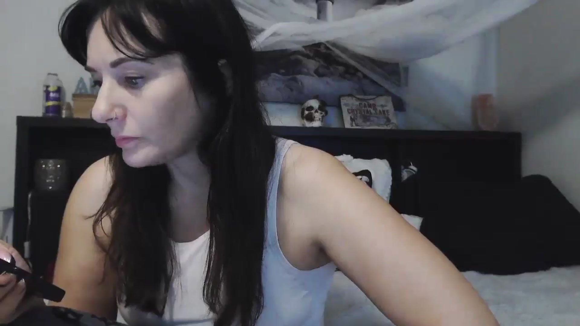 Gallery image thumbnail from CrystalLake's myfreecams stream on, 07/12/2024, 06:23 image 17 of 20