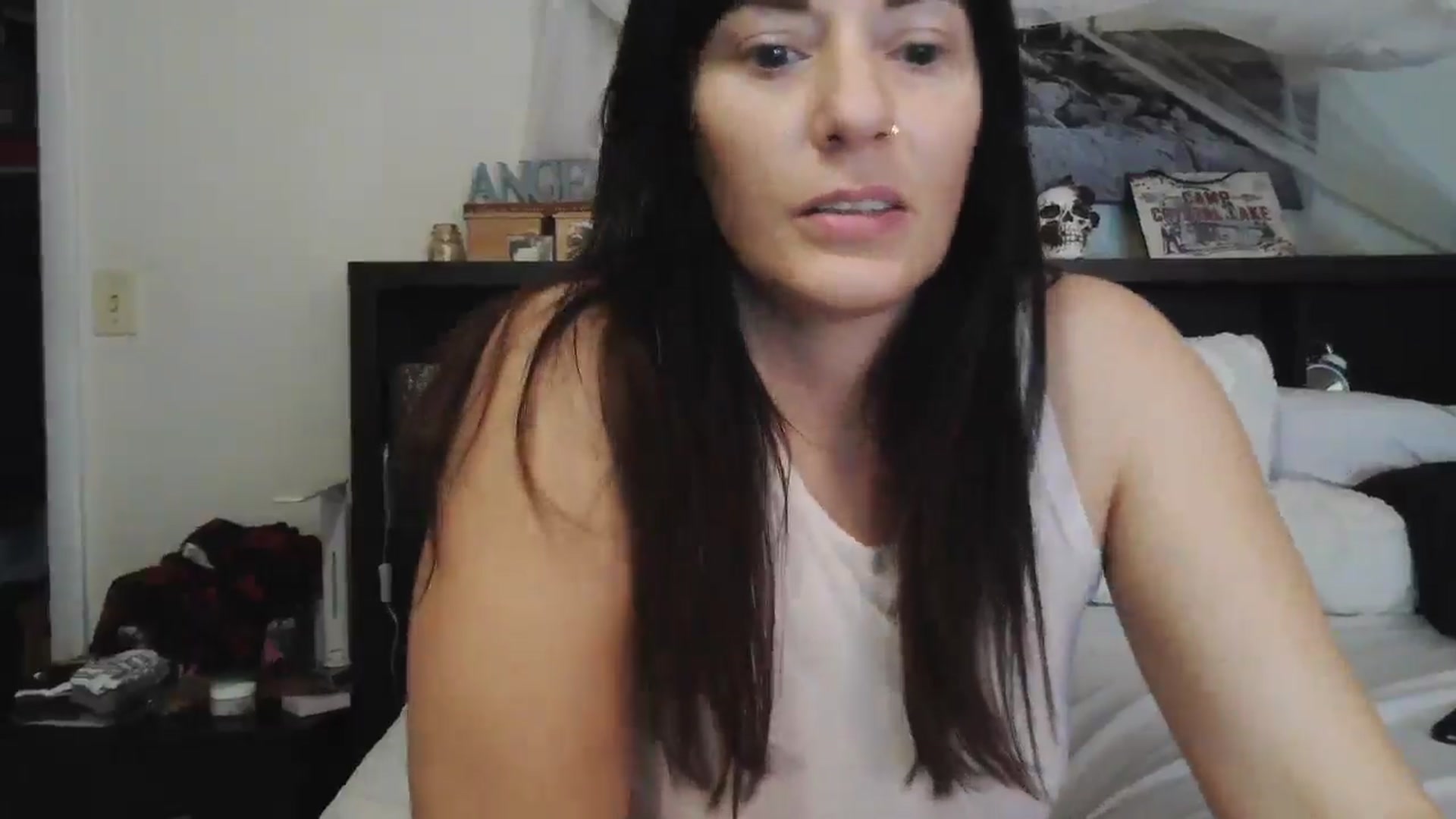 Gallery image thumbnail from CrystalLake's myfreecams stream on, 07/13/2024, 08:03 image 16 of 20