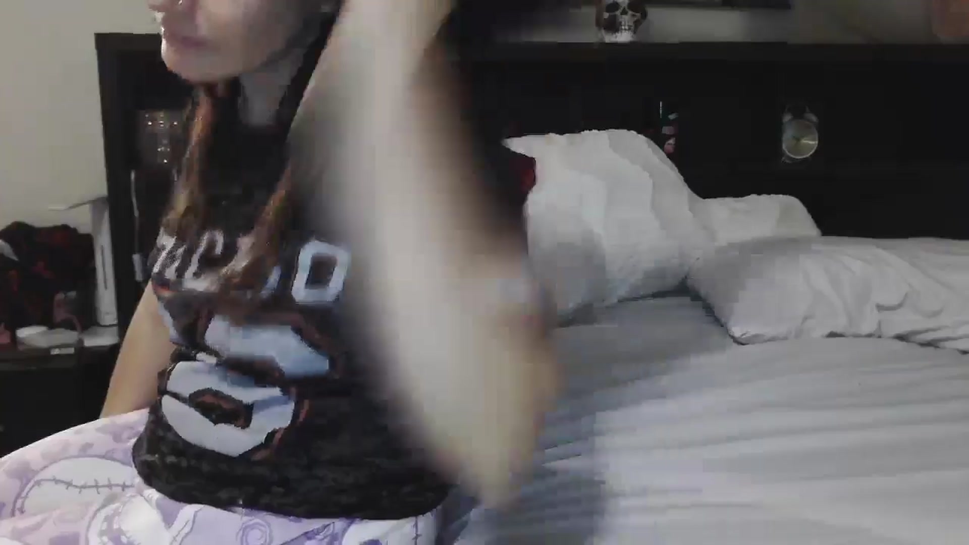 Gallery image thumbnail from CrystalLake's myfreecams stream on, 07/14/2024, 07:55 image 15 of 20