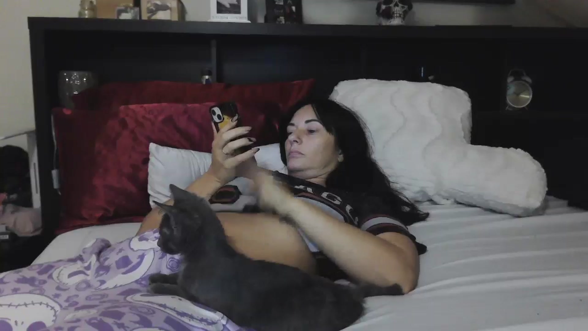 Gallery image thumbnail from CrystalLake's myfreecams stream on, 07/14/2024, 08:59 image 15 of 20