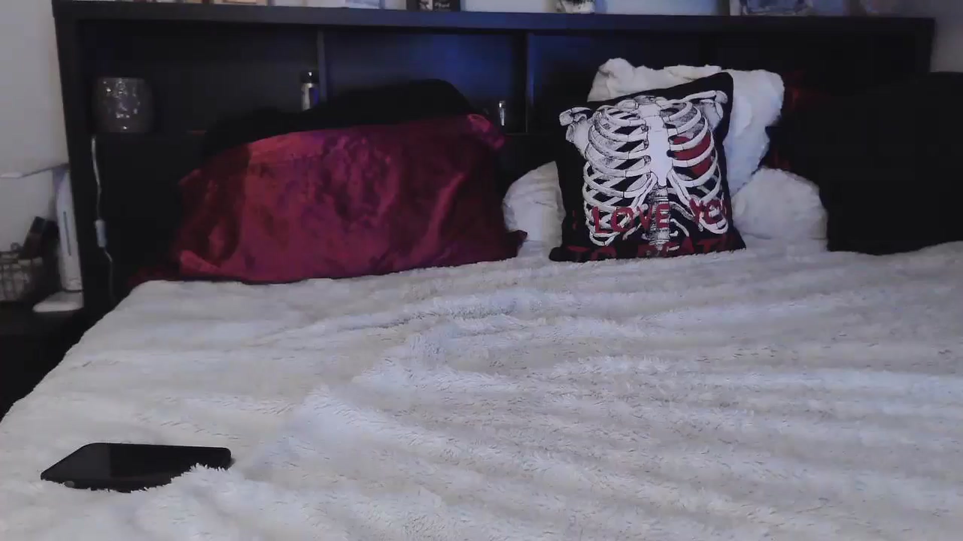 Gallery image thumbnail from CrystalLake's myfreecams stream on, 07/16/2024, 07:20 image 11 of 20
