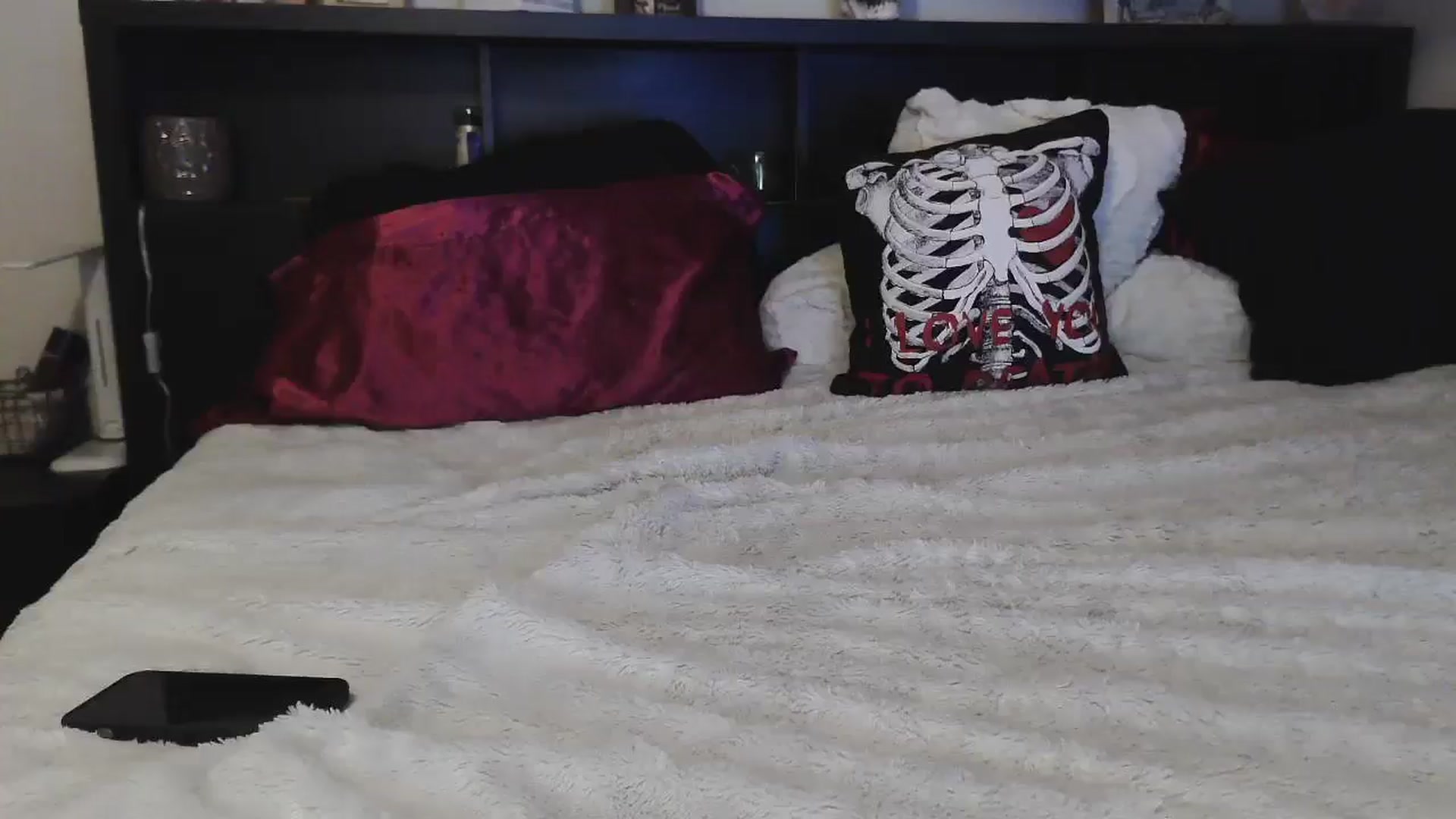Gallery image thumbnail from CrystalLake's myfreecams stream on, 07/16/2024, 07:20 image 9 of 20
