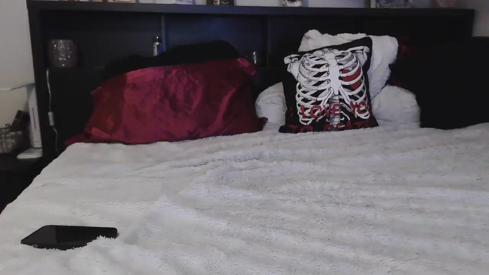 Gallery image thumbnail from CrystalLake's myfreecams stream on, 07/16/2024, 07:20 image 12 of 20