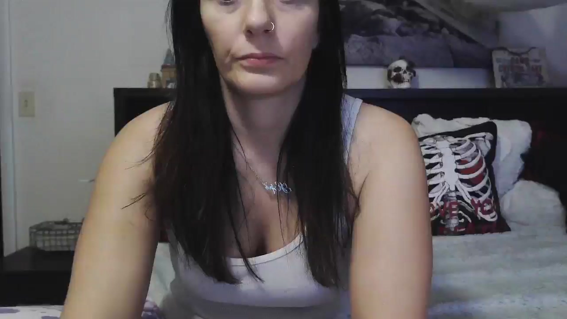 Gallery image thumbnail from CrystalLake's myfreecams stream on, 07/16/2024, 07:20 image 13 of 20