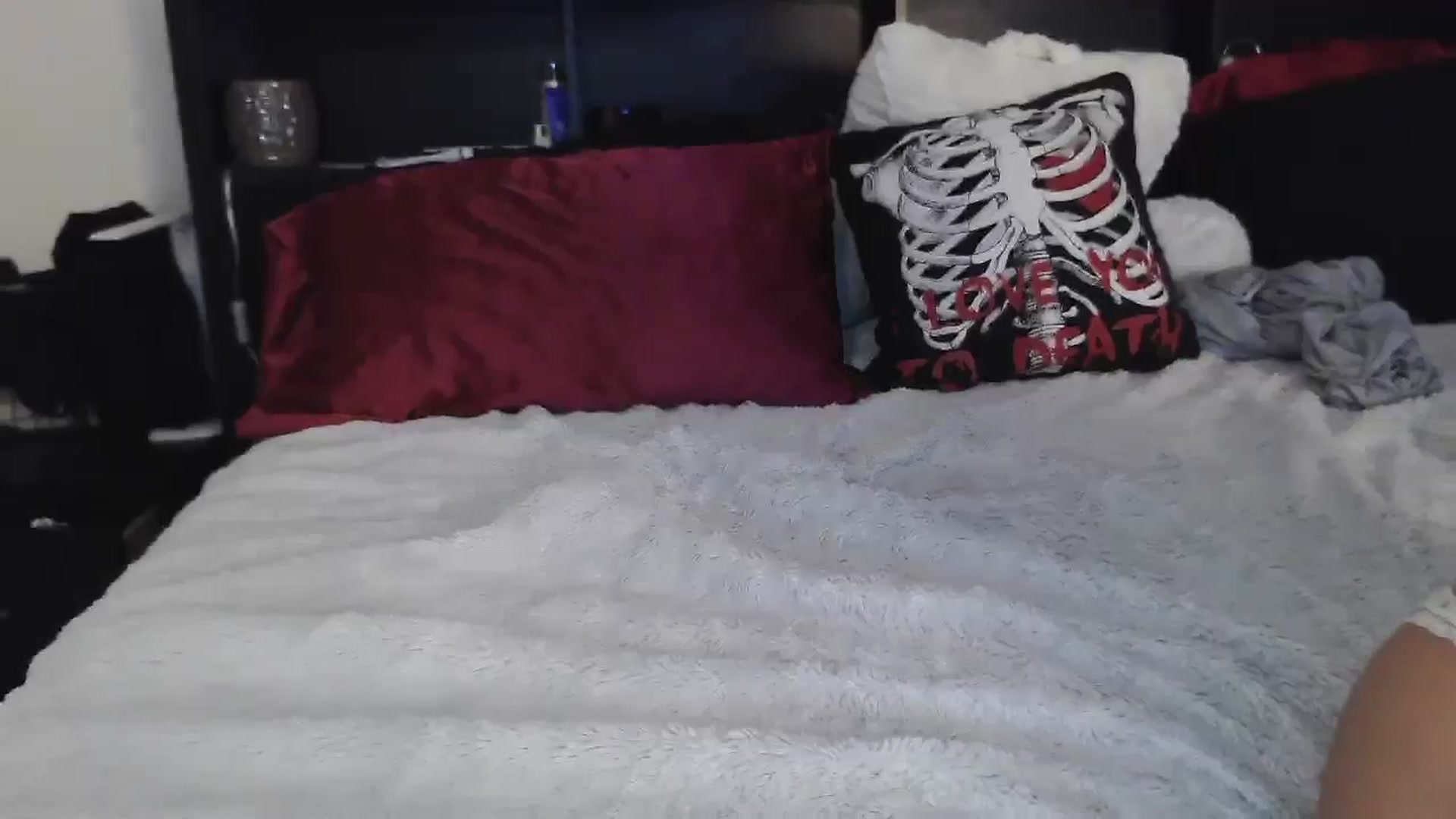 Gallery image thumbnail from CrystalLake's myfreecams stream on, 07/21/2024, 06:42 image 5 of 20