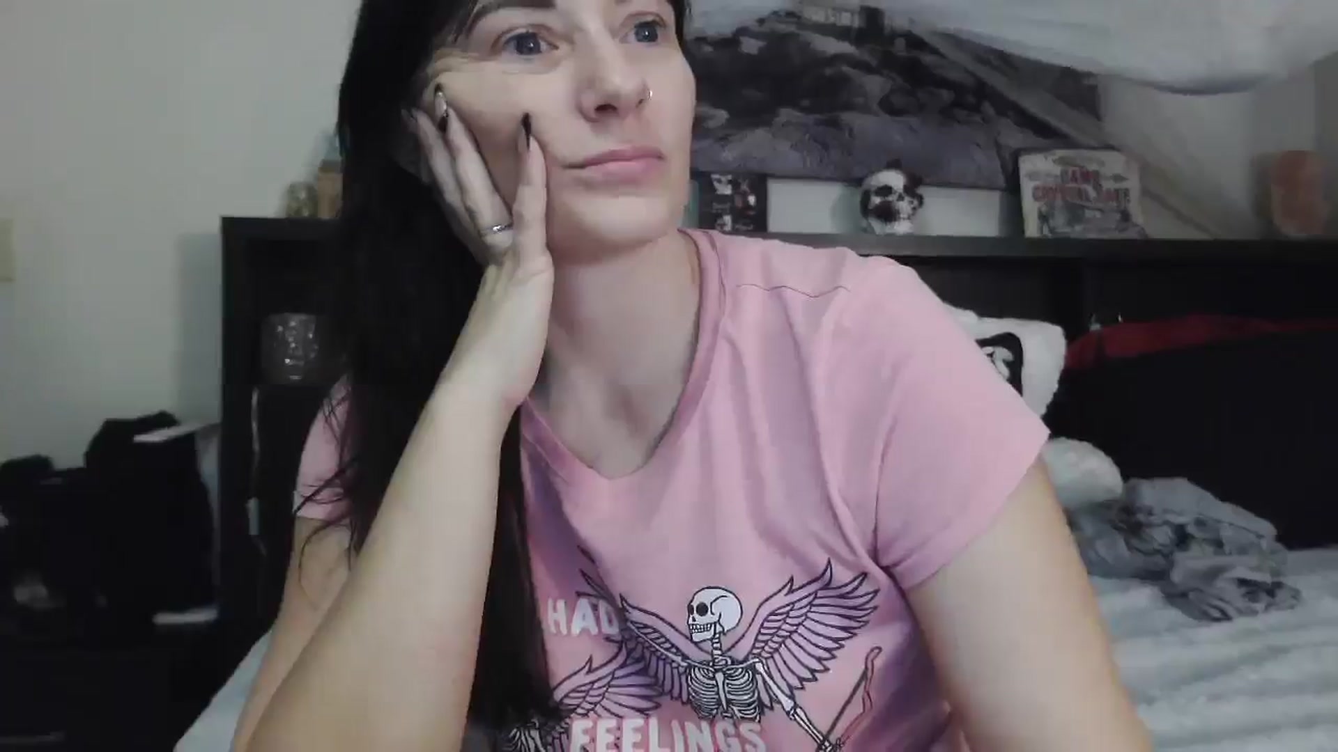 Gallery image thumbnail from CrystalLake's myfreecams stream on, 07/21/2024, 09:43 image 4 of 20