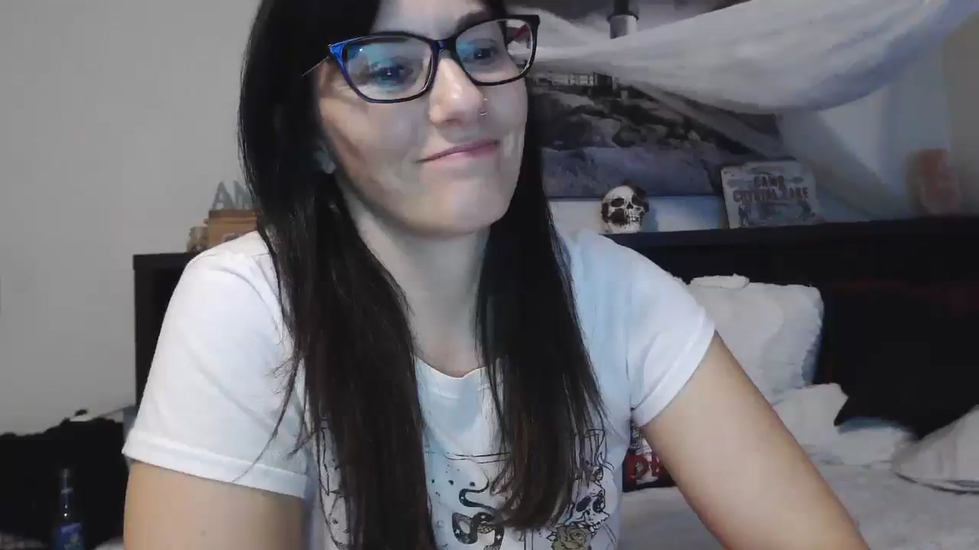 Gallery image thumbnail from CrystalLake's myfreecams stream on, 07/23/2024, 06:10 image 17 of 20