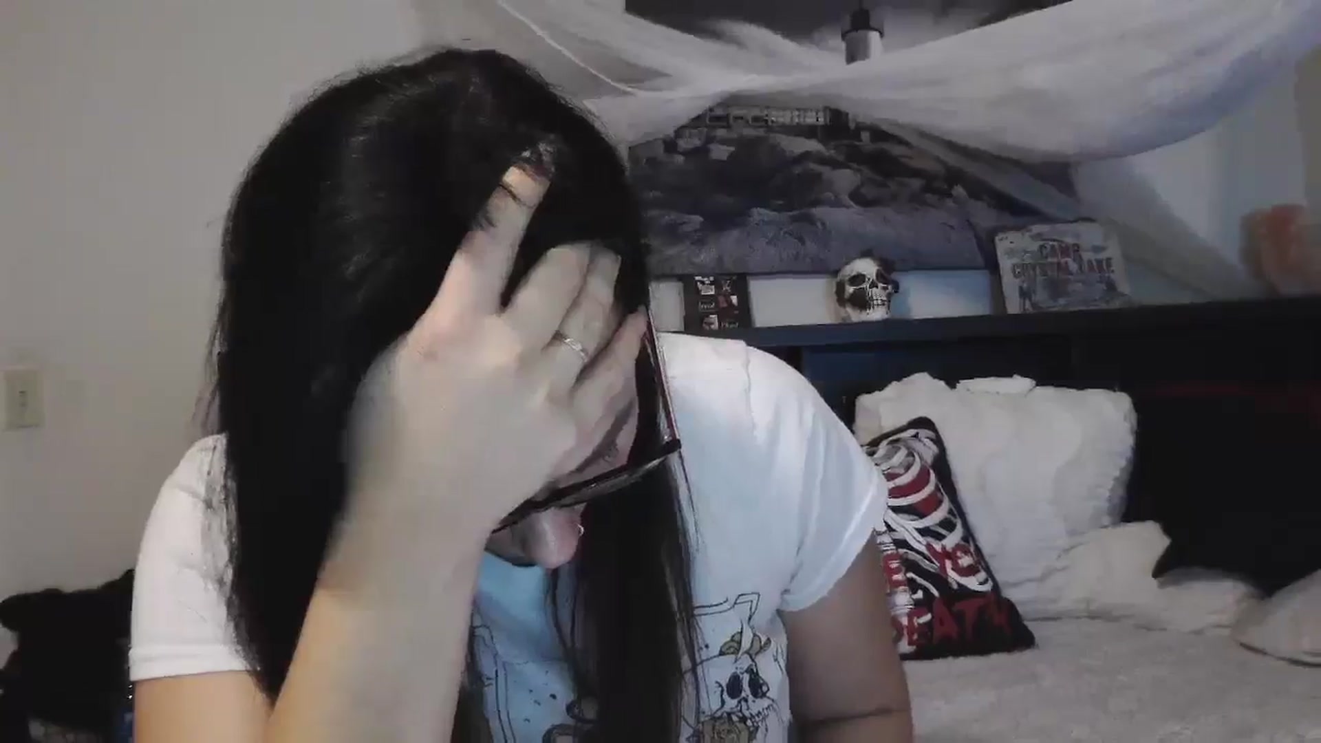 Gallery image thumbnail from CrystalLake's myfreecams stream on, 07/23/2024, 06:10 image 18 of 20
