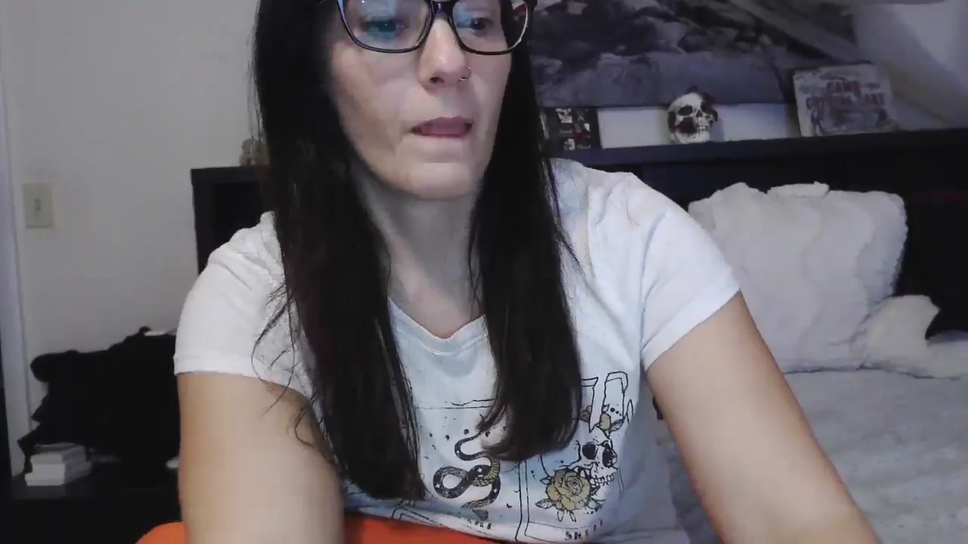 Gallery image thumbnail from CrystalLake's myfreecams stream on, 07/23/2024, 09:04 image 19 of 20