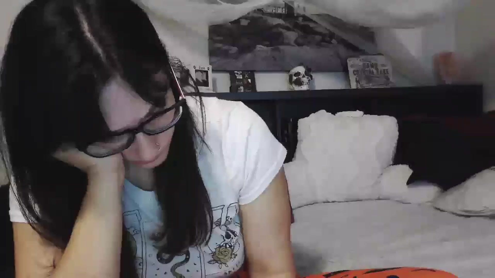 Gallery image thumbnail from CrystalLake's myfreecams stream on, 07/23/2024, 09:04 image 6 of 20