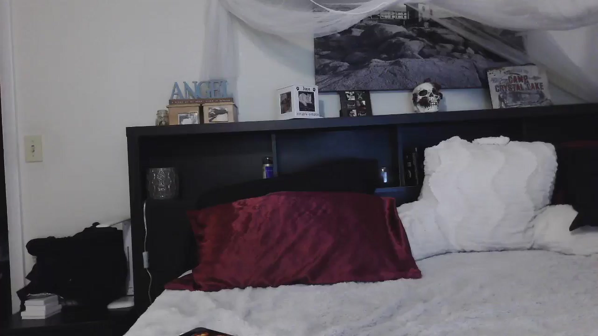 Gallery image thumbnail from CrystalLake's myfreecams stream on, 07/23/2024, 09:04 image 20 of 20