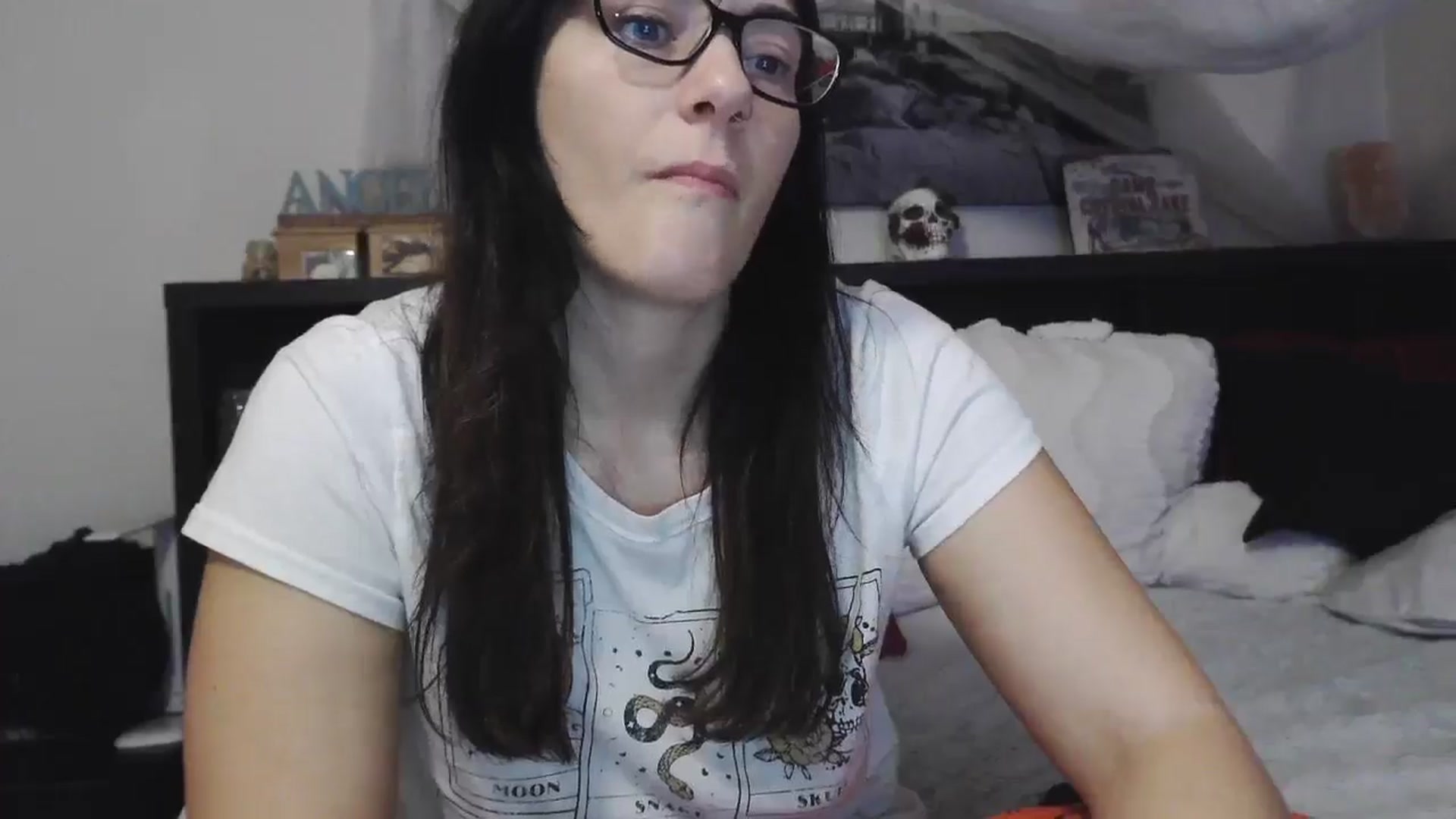 Gallery image thumbnail from CrystalLake's myfreecams stream on, 07/23/2024, 09:04 image 15 of 20