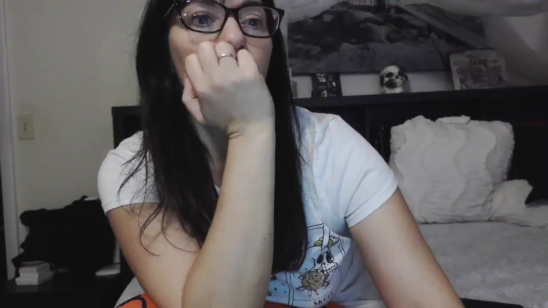 Gallery image thumbnail from CrystalLake's myfreecams stream on, 07/23/2024, 09:04 image 16 of 20