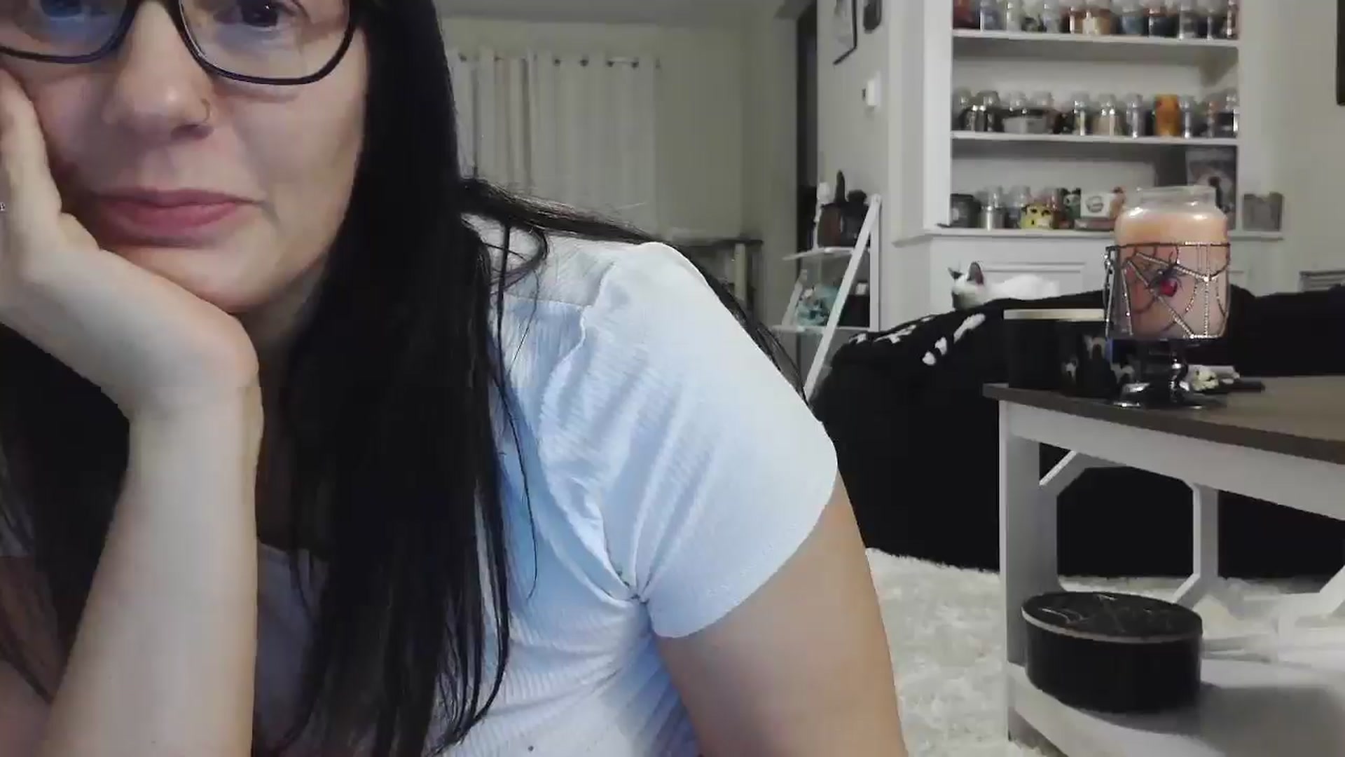 Gallery image thumbnail from CrystalLake's myfreecams stream on, 07/24/2024, 06:04 image 19 of 20