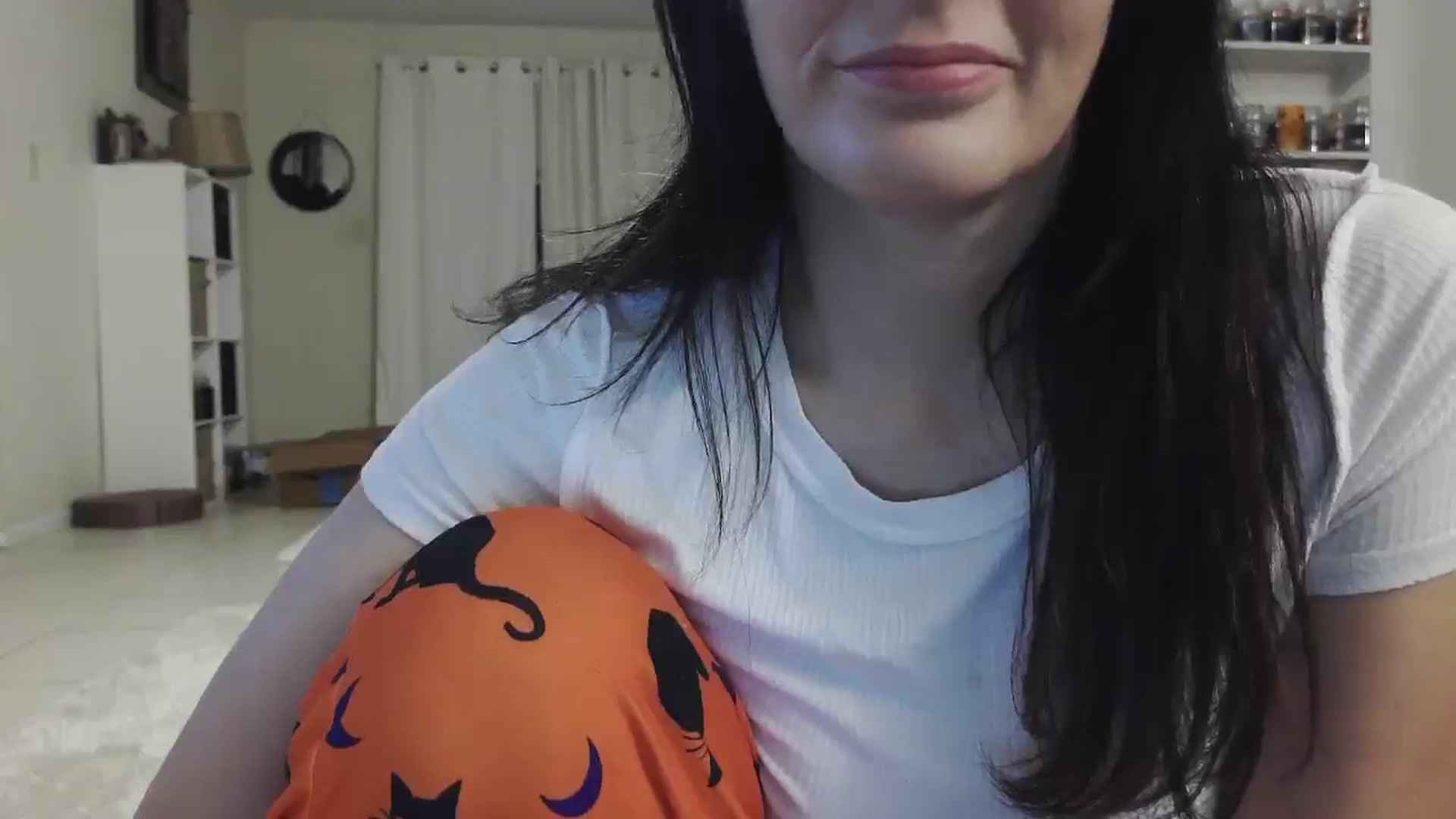 Gallery image thumbnail from CrystalLake's myfreecams stream on, 07/24/2024, 06:30 image 5 of 20