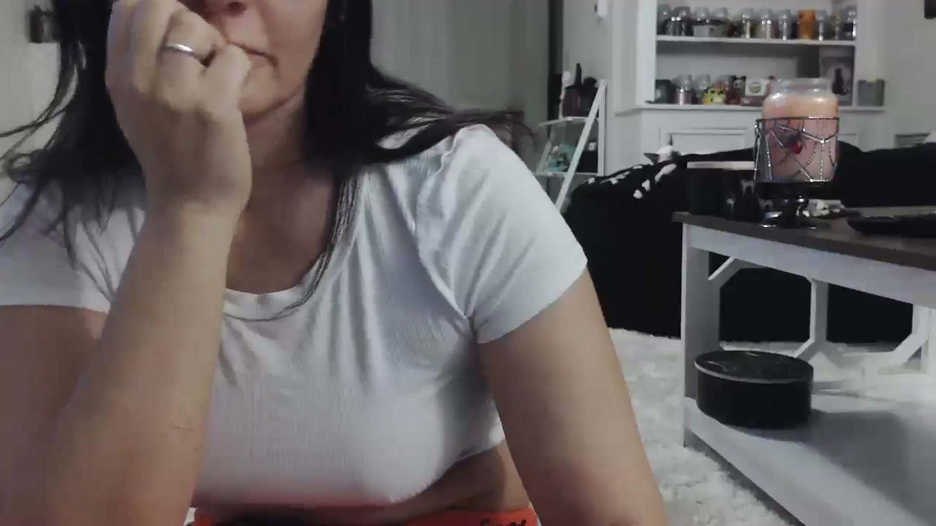Gallery image thumbnail from CrystalLake's myfreecams stream on, 07/24/2024, 06:30 image 19 of 20